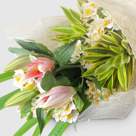 Bouquet of Stargazers and Alstroemeria